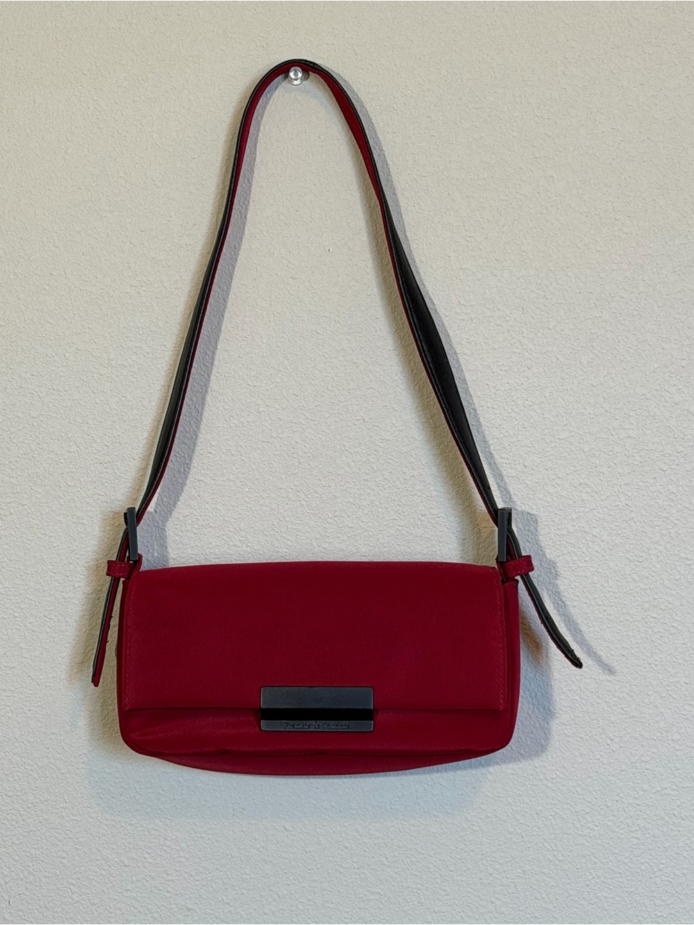 Frankie & Johnnie Burgundy Y2K Baguette Shoulder Bag Reversible Strap